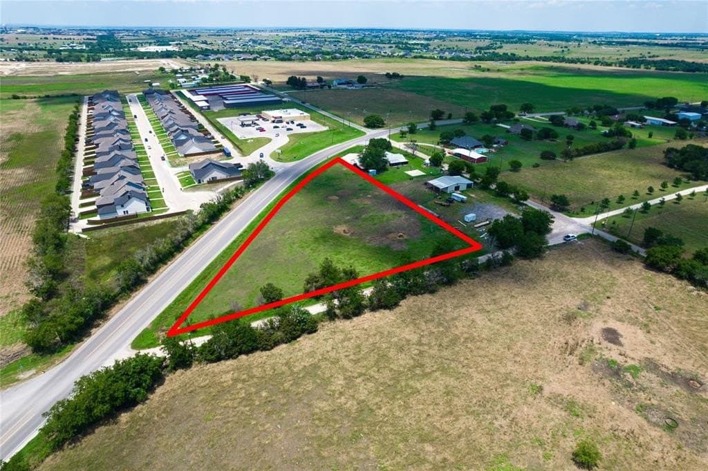 2 acres in Johnson County gallery image 2