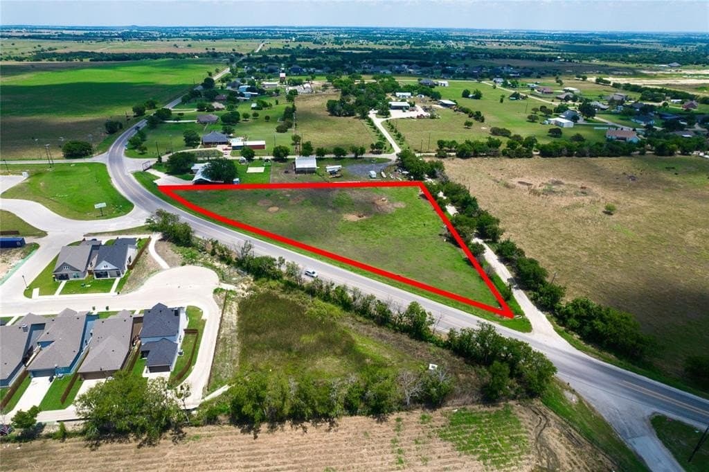2 acres in Johnson County gallery image 3