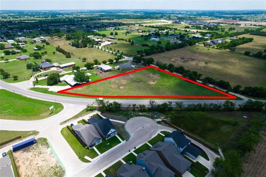 2 acres in Johnson County gallery image 4