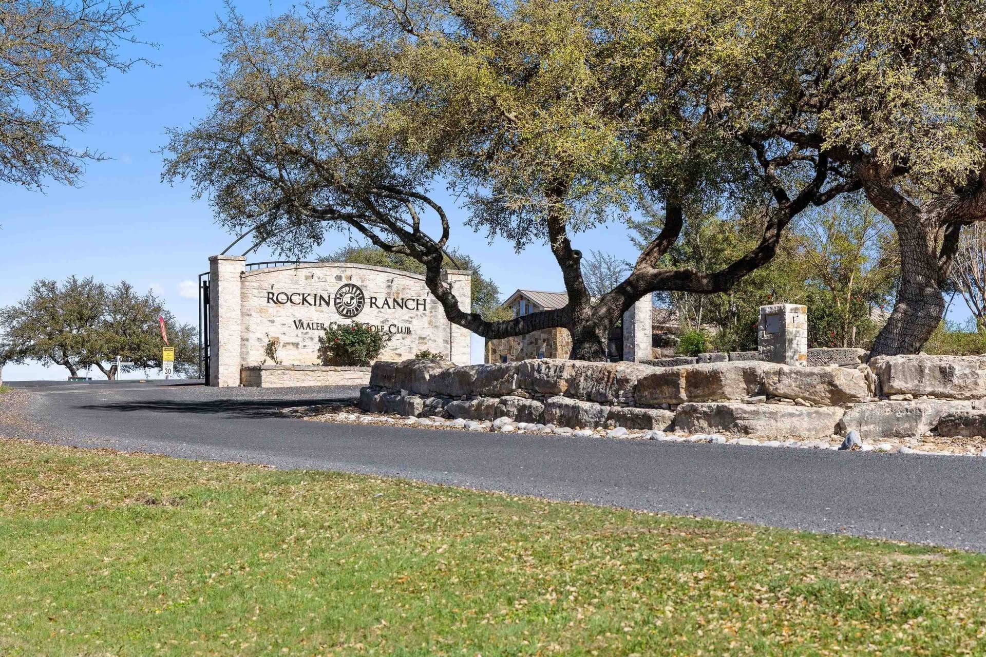 0.38 acres in Blanco County gallery image 2