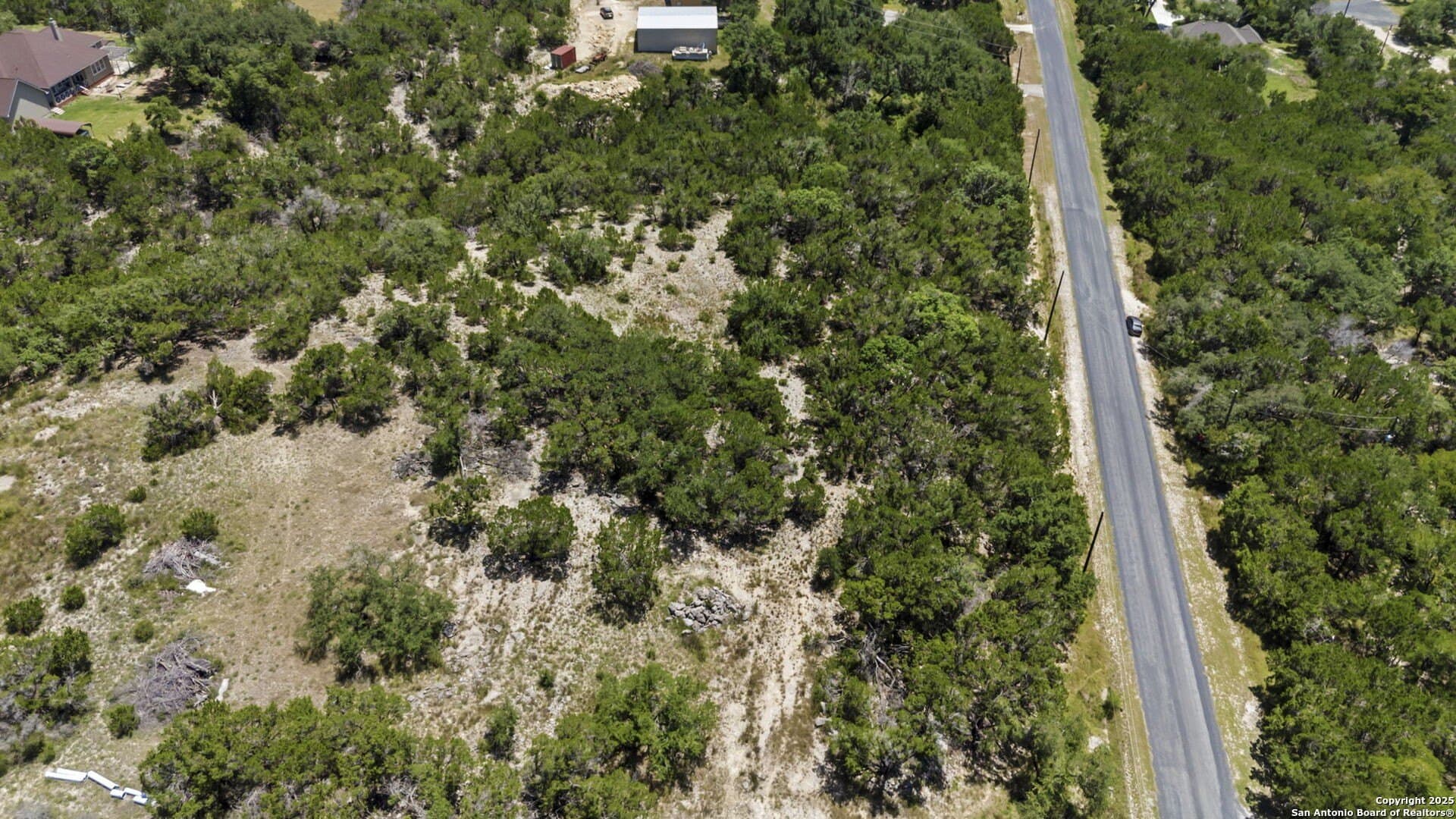 1.03 acres in Comal County gallery image 4