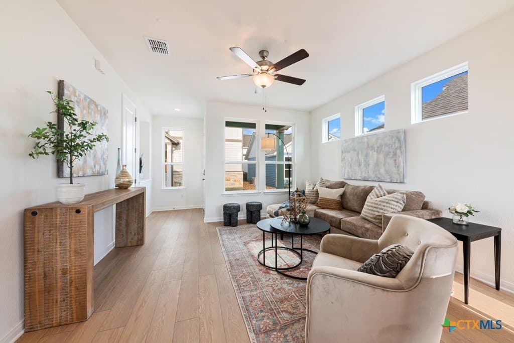 10.92 acres in Comal County gallery image 3