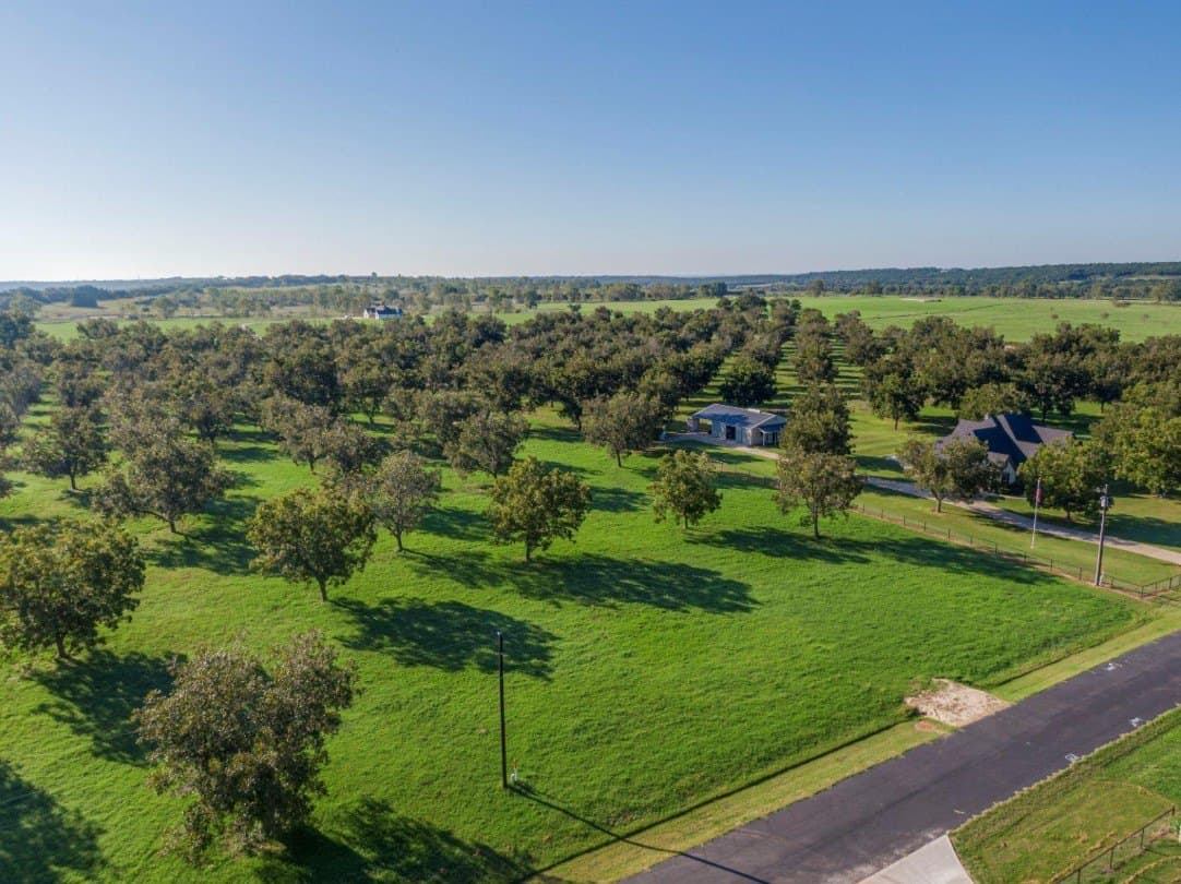 5 acres in Hood County