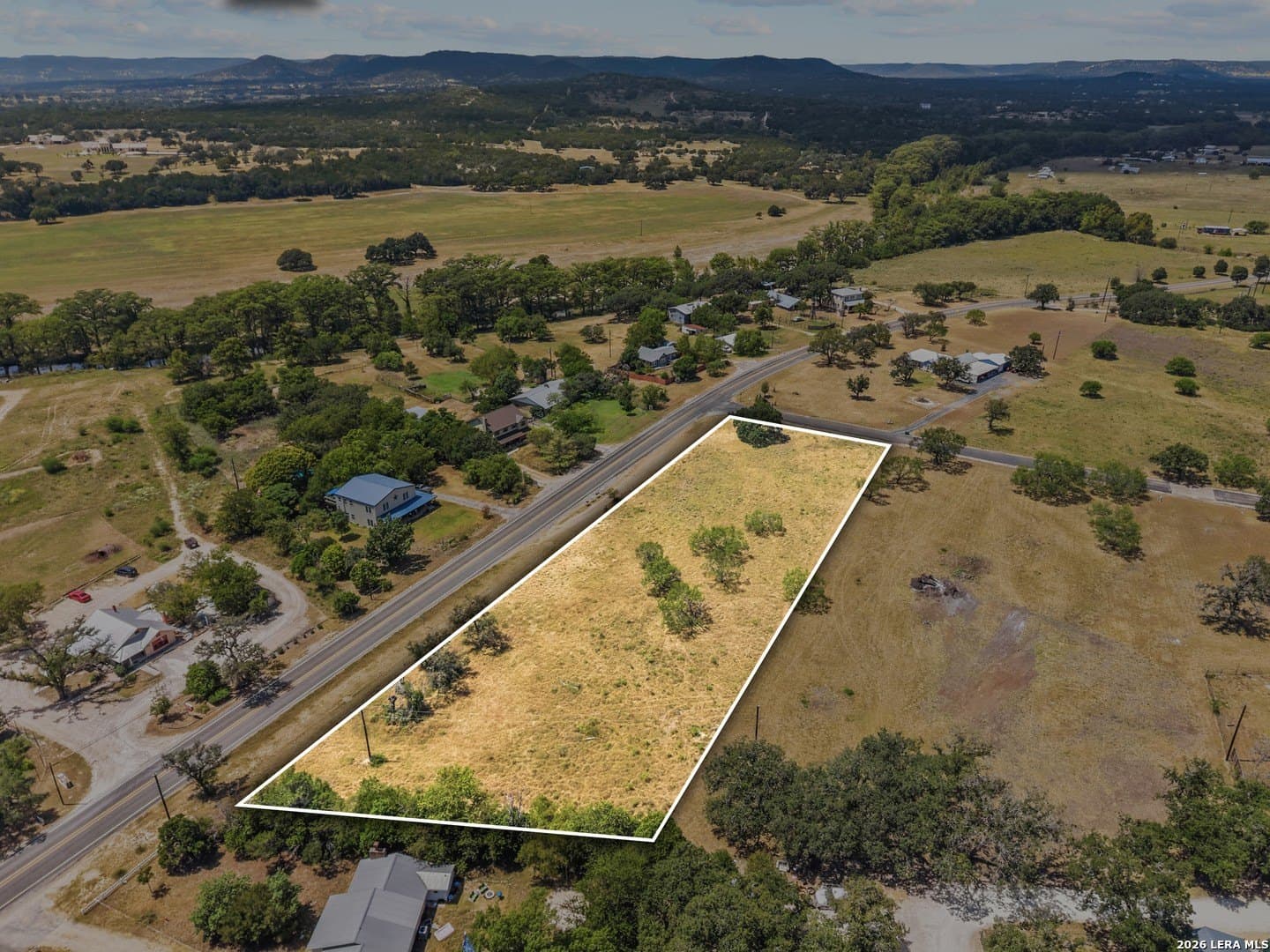 2.07 acres in Bandera County - photo 14
