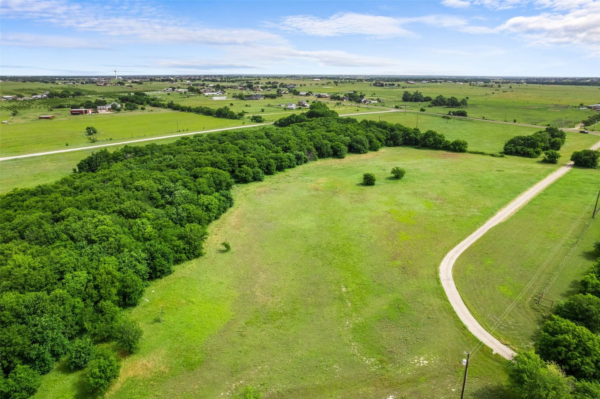 30 acres in Ellis County - photo 8