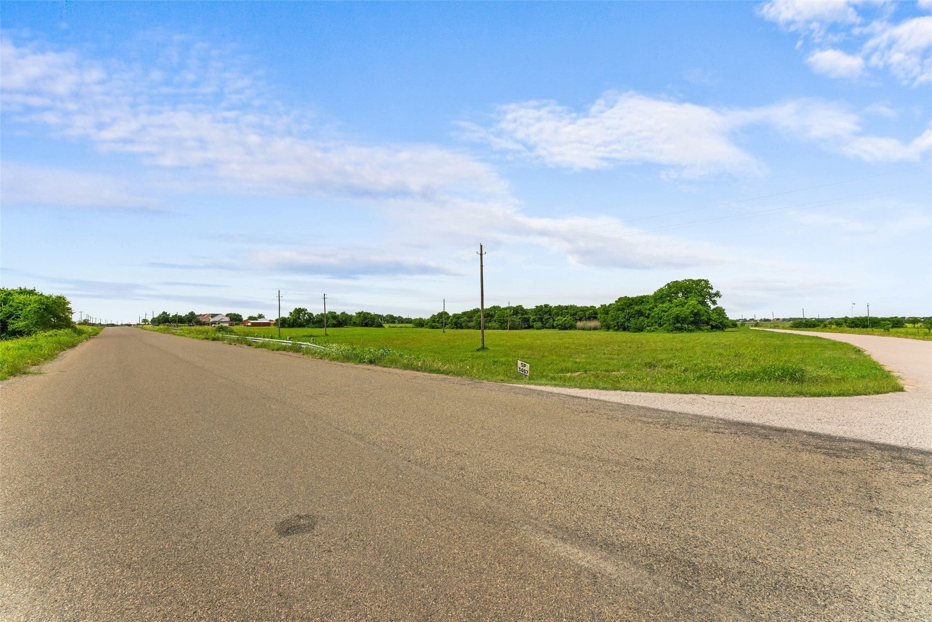 30 acres in Ellis County - photo 14