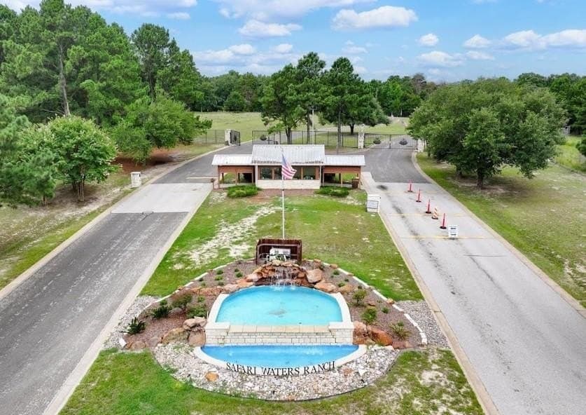 2.02 acres in Henderson County