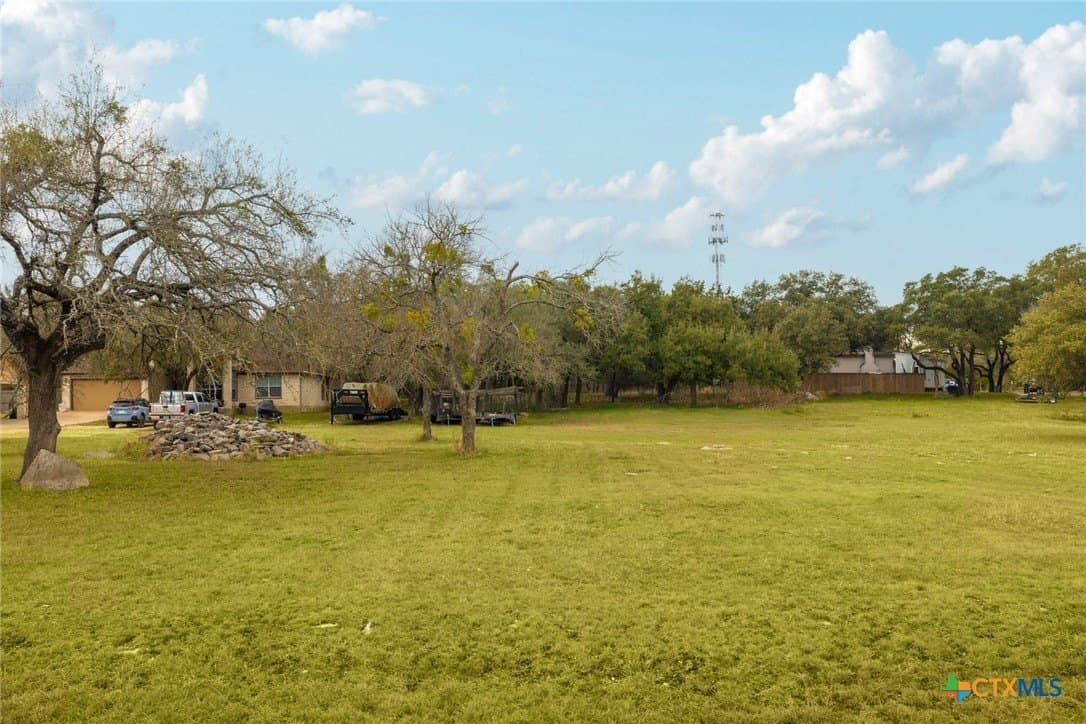1 acres in Williamson County - photo 11