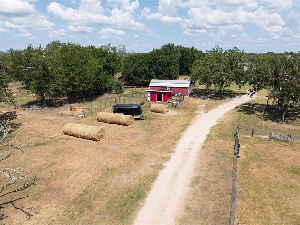 29.15 acres in Lavaca County - photo 24