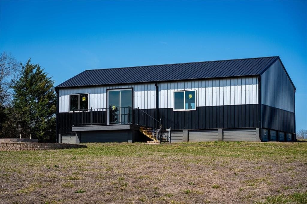 10.82 acres in Lamar County gallery image 3