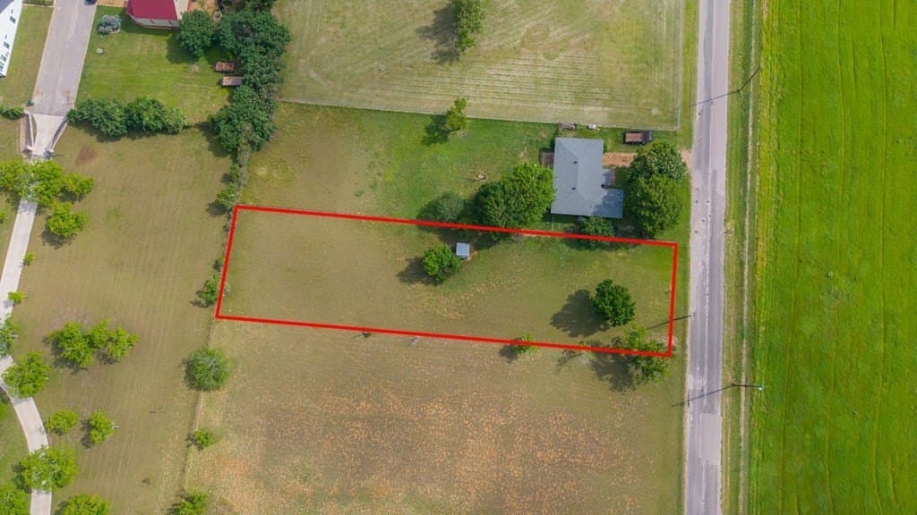 0.49 acres in Blanco County gallery image 4