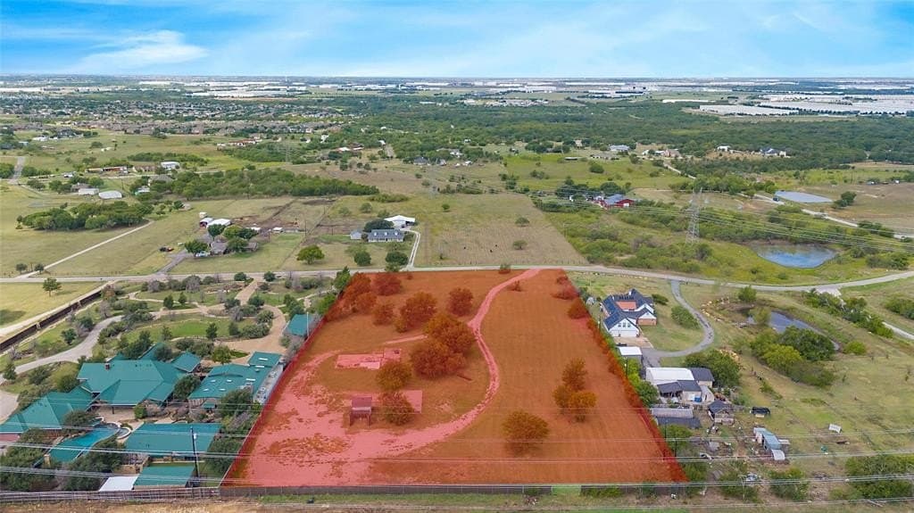 4.77 acres in Tarrant County gallery image 2