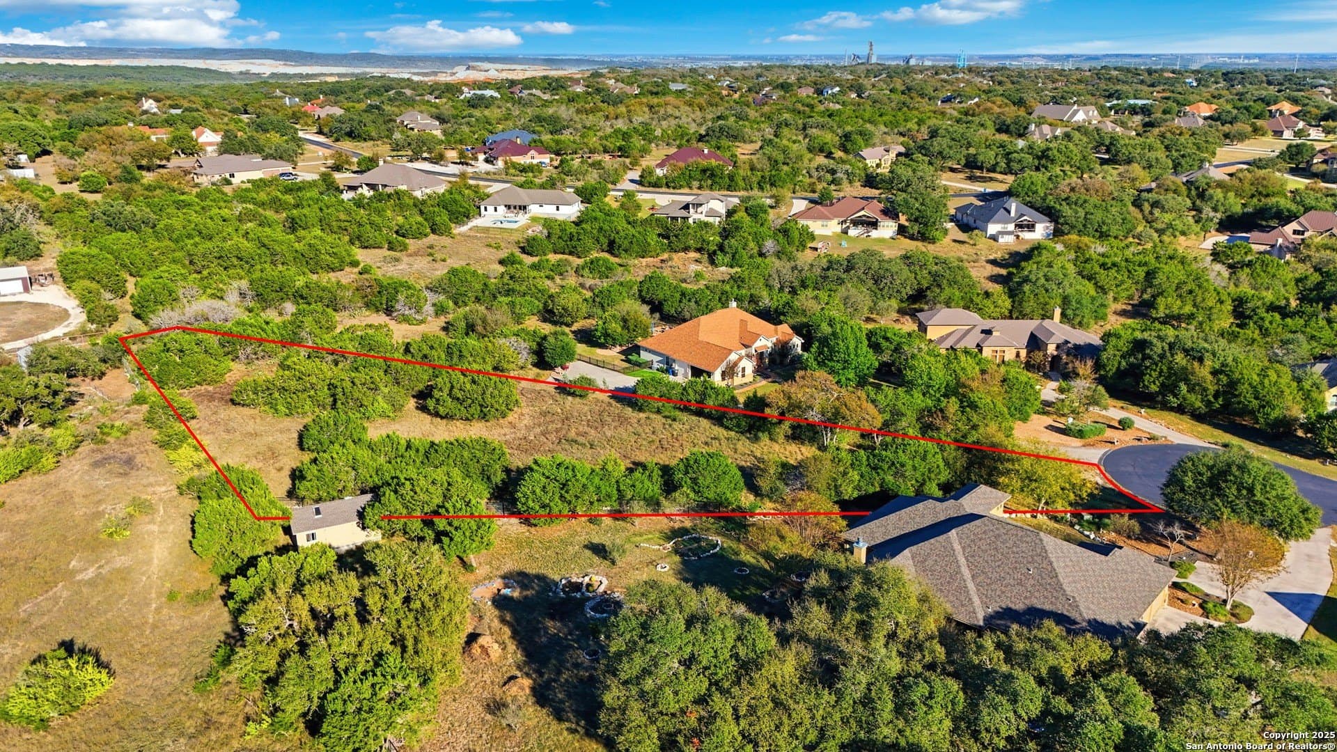 1.34 acres in Comal County gallery image 4