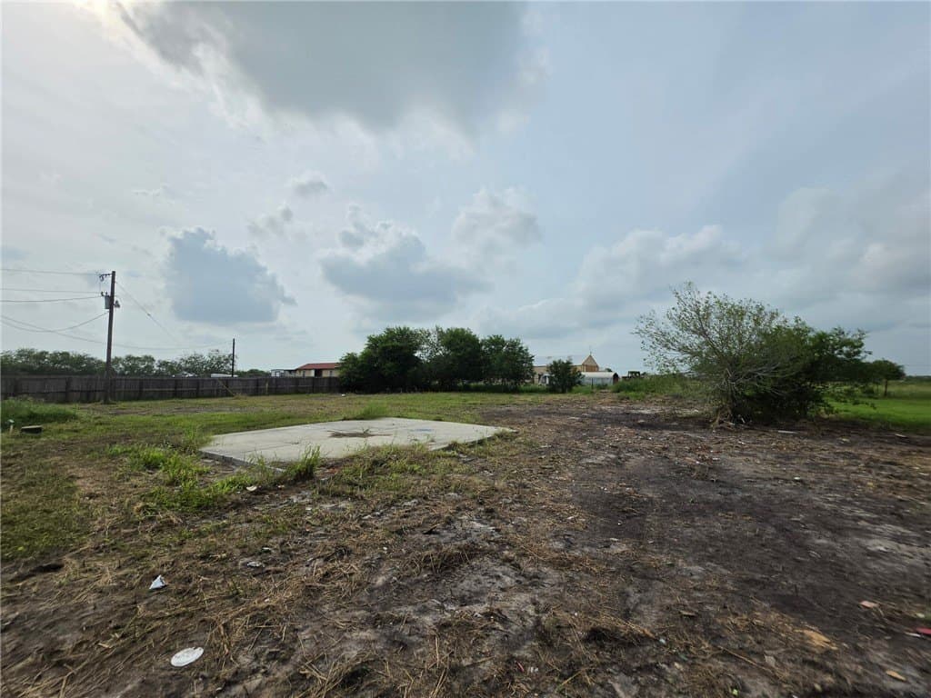 43,000 acres in Nueces County - photo 14
