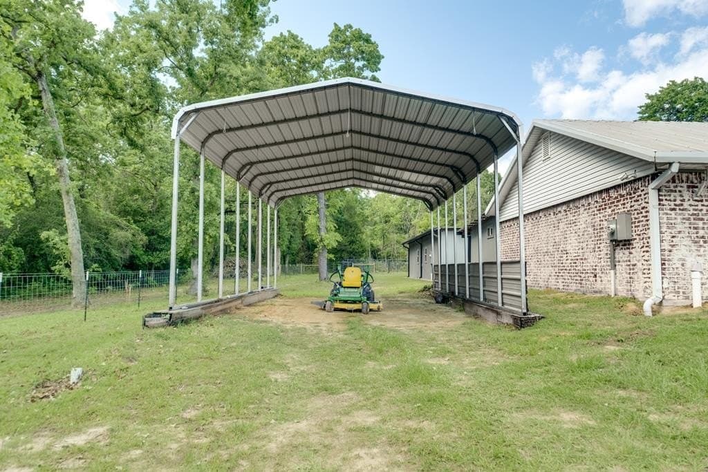28.09 acres in ANDERSON County - photo 76