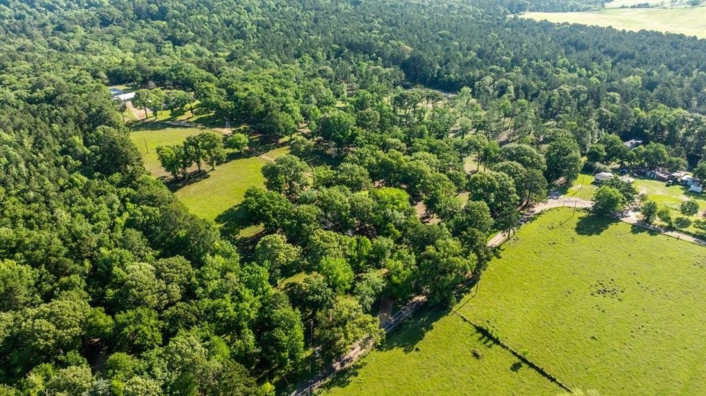 28.09 acres in ANDERSON County - photo 91