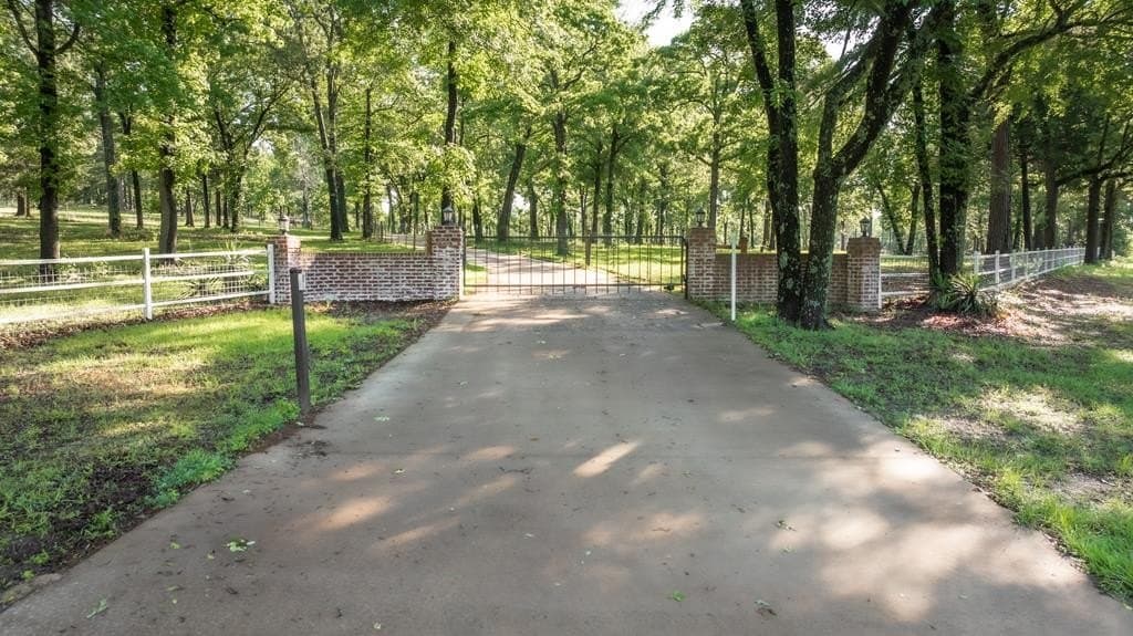 28.09 acres in ANDERSON County - photo 88