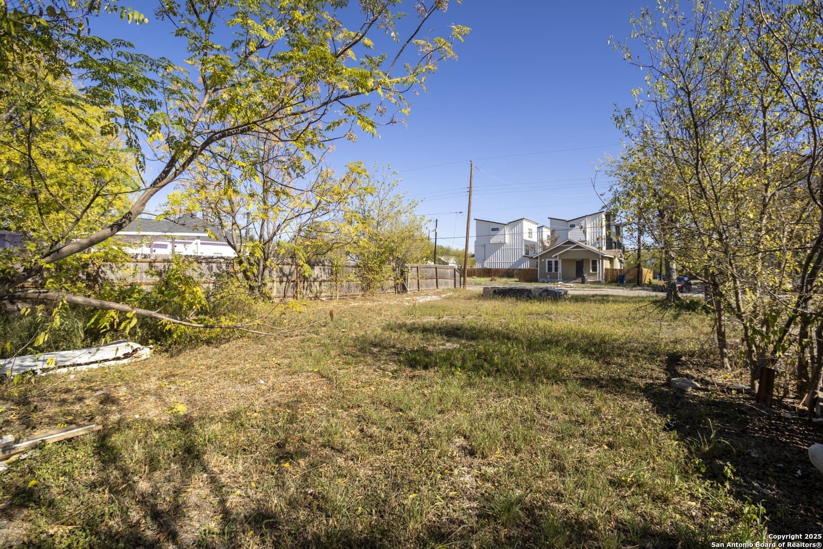 0.1 acres in Bexar County - photo 10