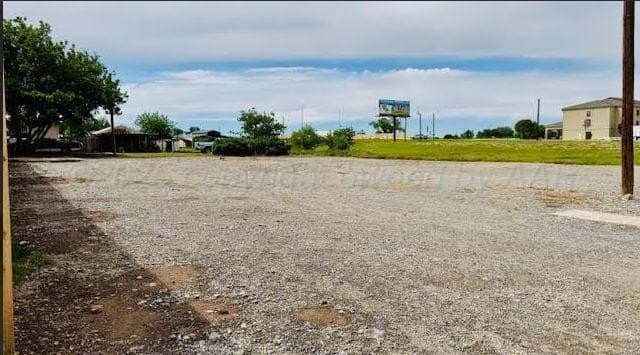 0.32 acres in Donley County gallery image 3