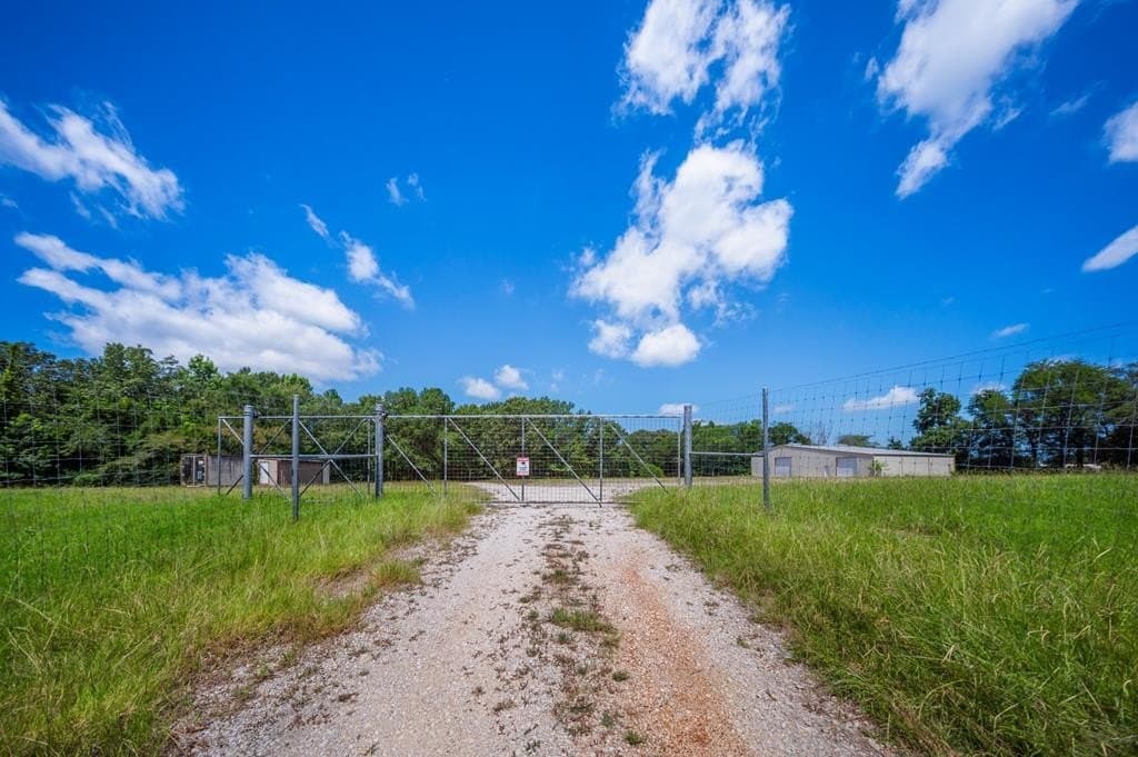 143.38 acres in Texas County - photo 30