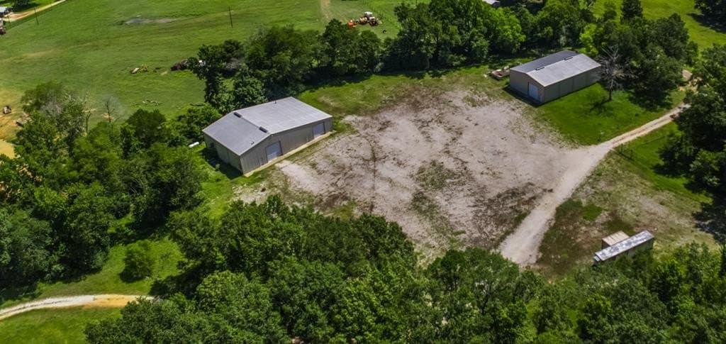 143.38 acres in Texas County - photo 42