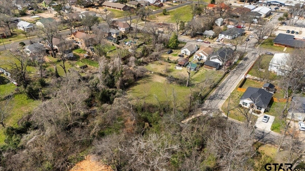 0.43 acres in Smith County gallery image 3