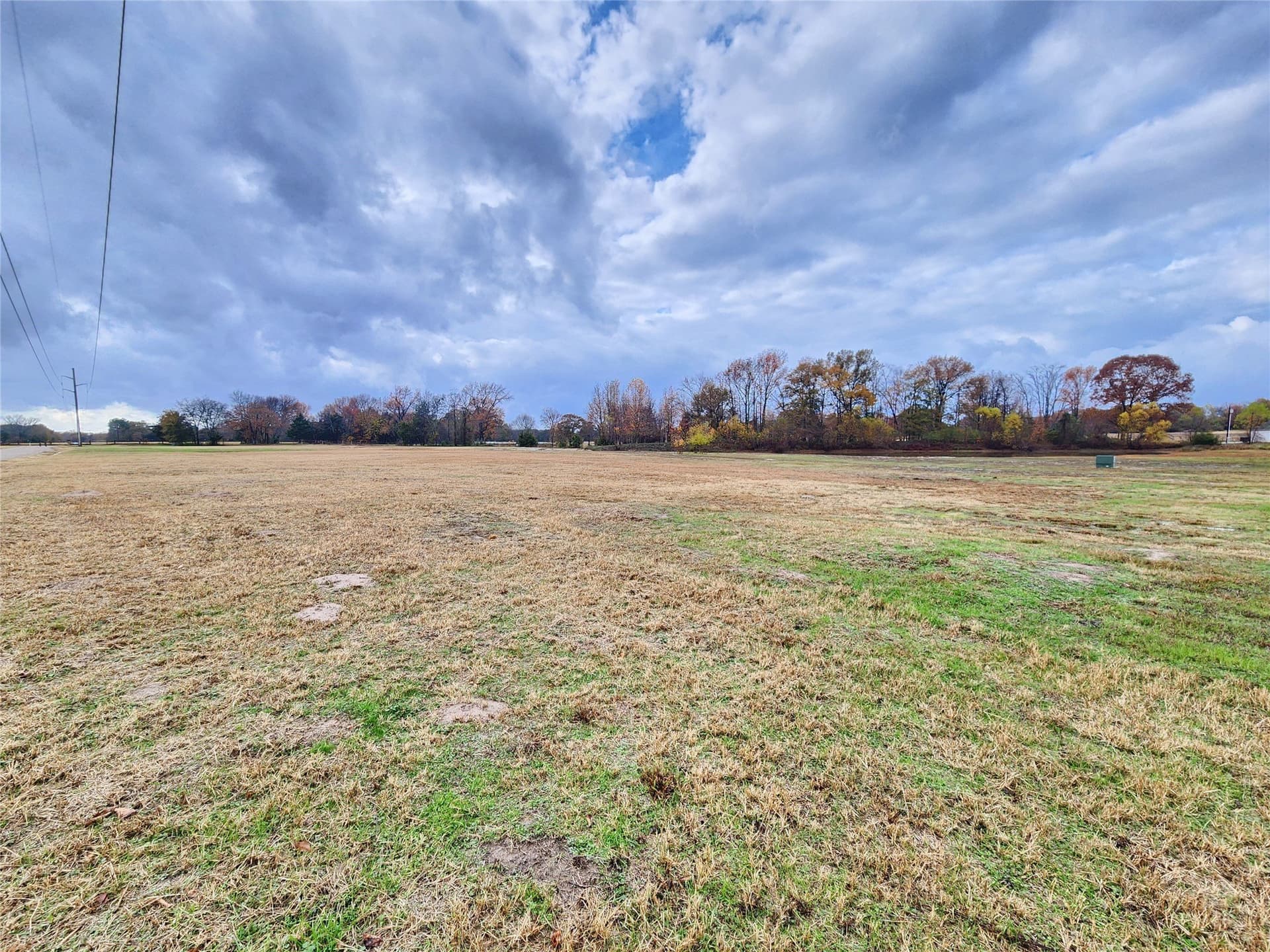 8.61 acres in Wood County - photo 7