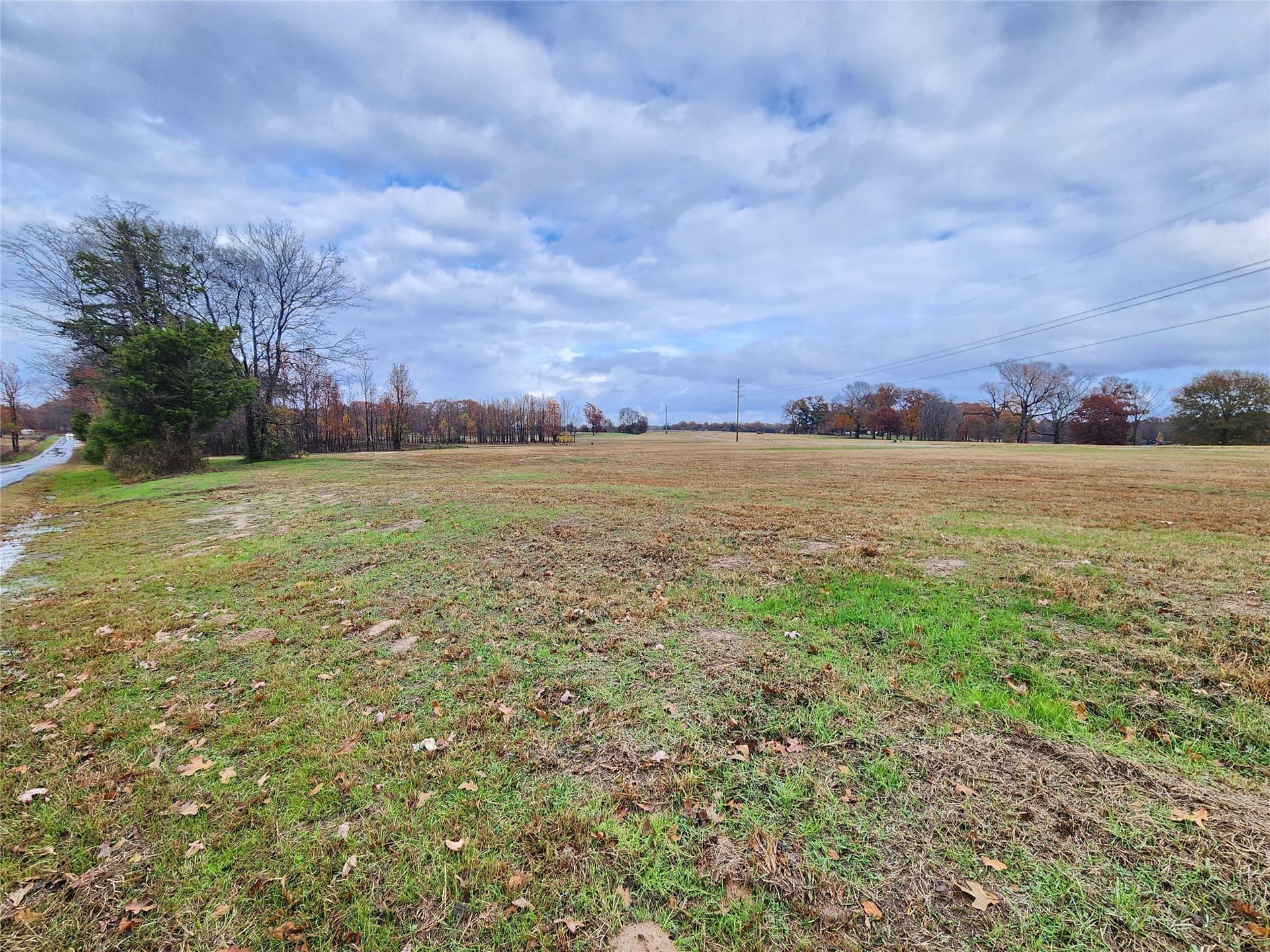8.61 acres in Wood County - photo 8