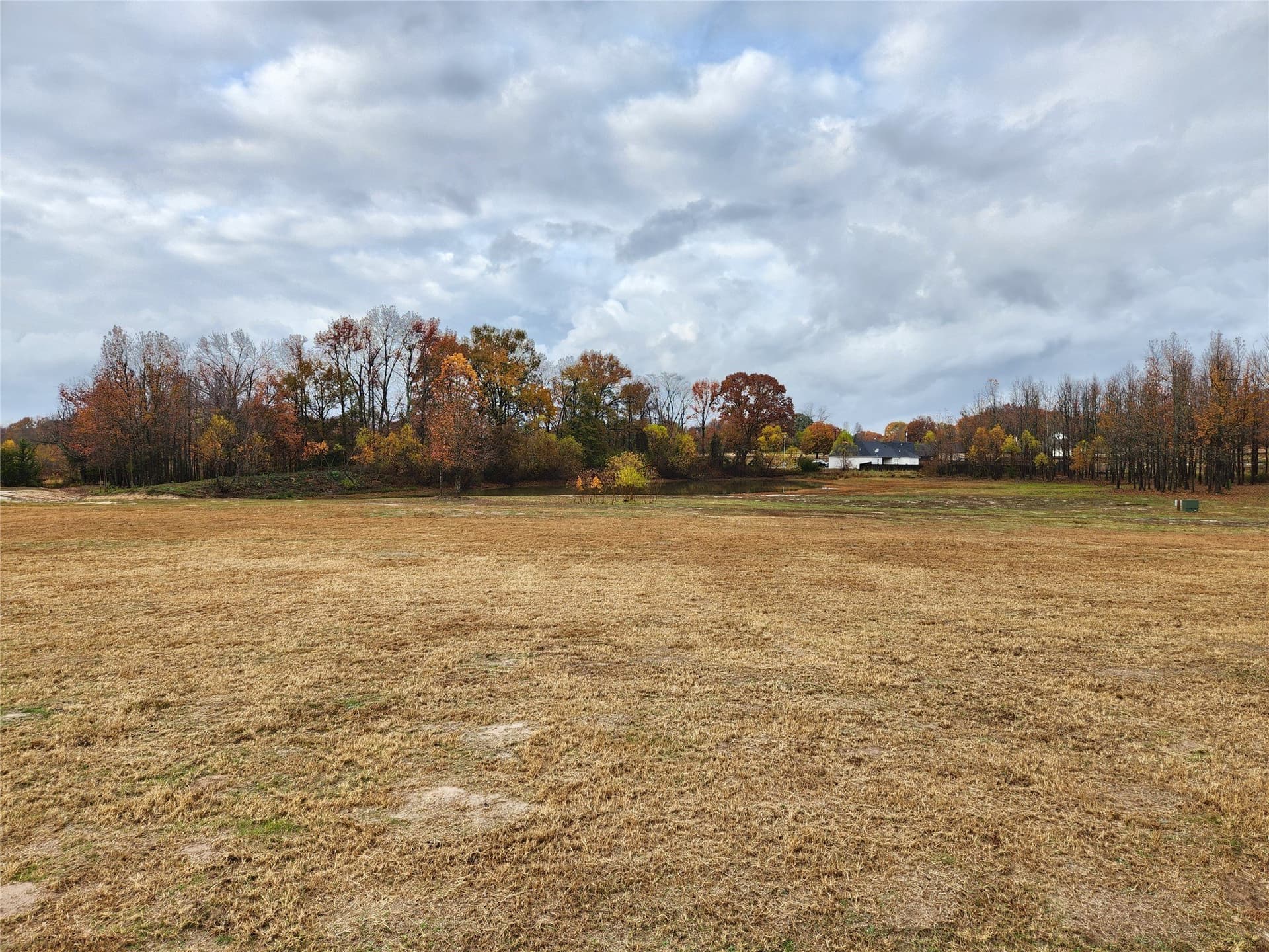 8.61 acres in Wood County