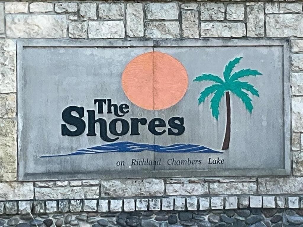 1.02 acres in Navarro County