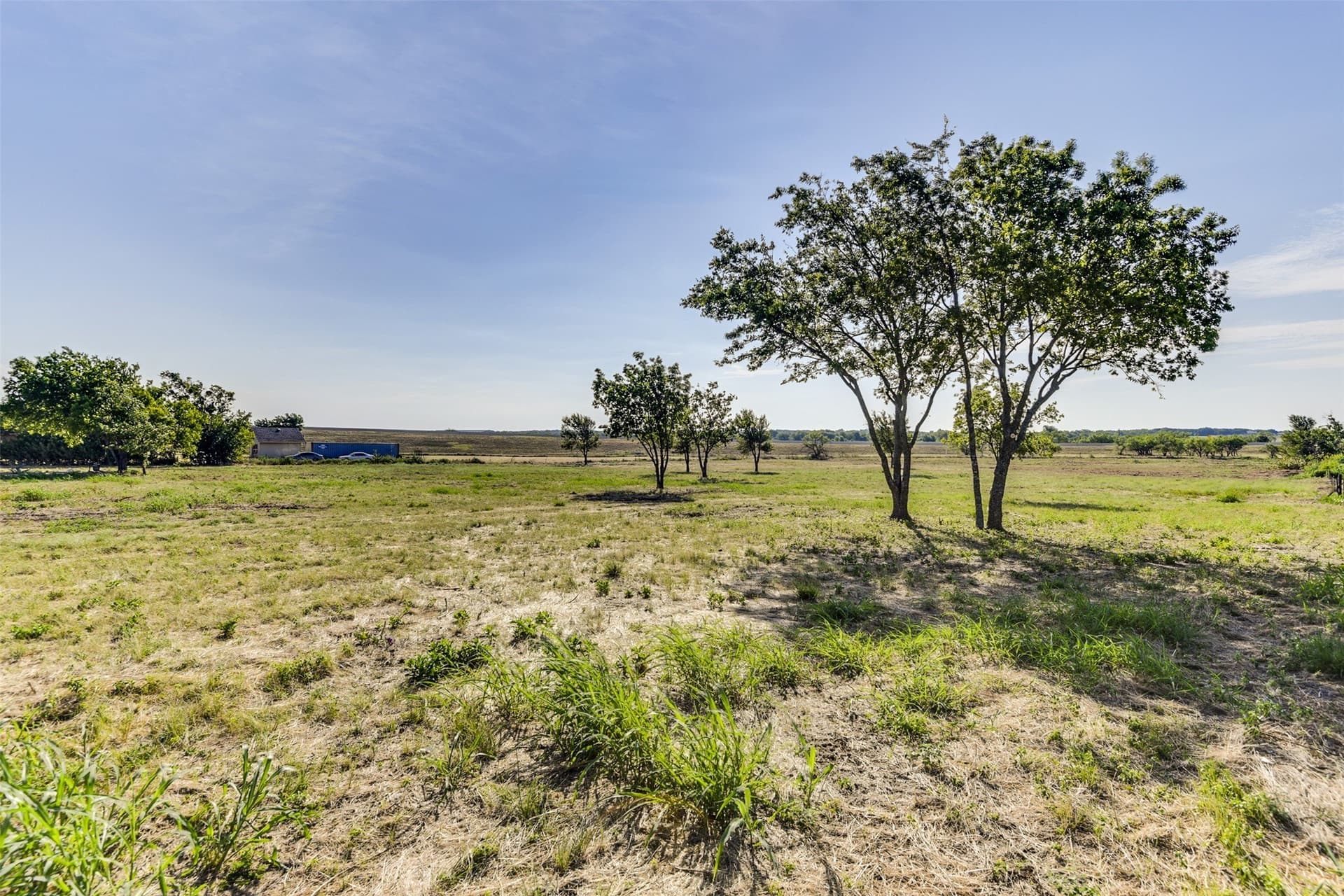 5.44 acres in Johnson County gallery image 4
