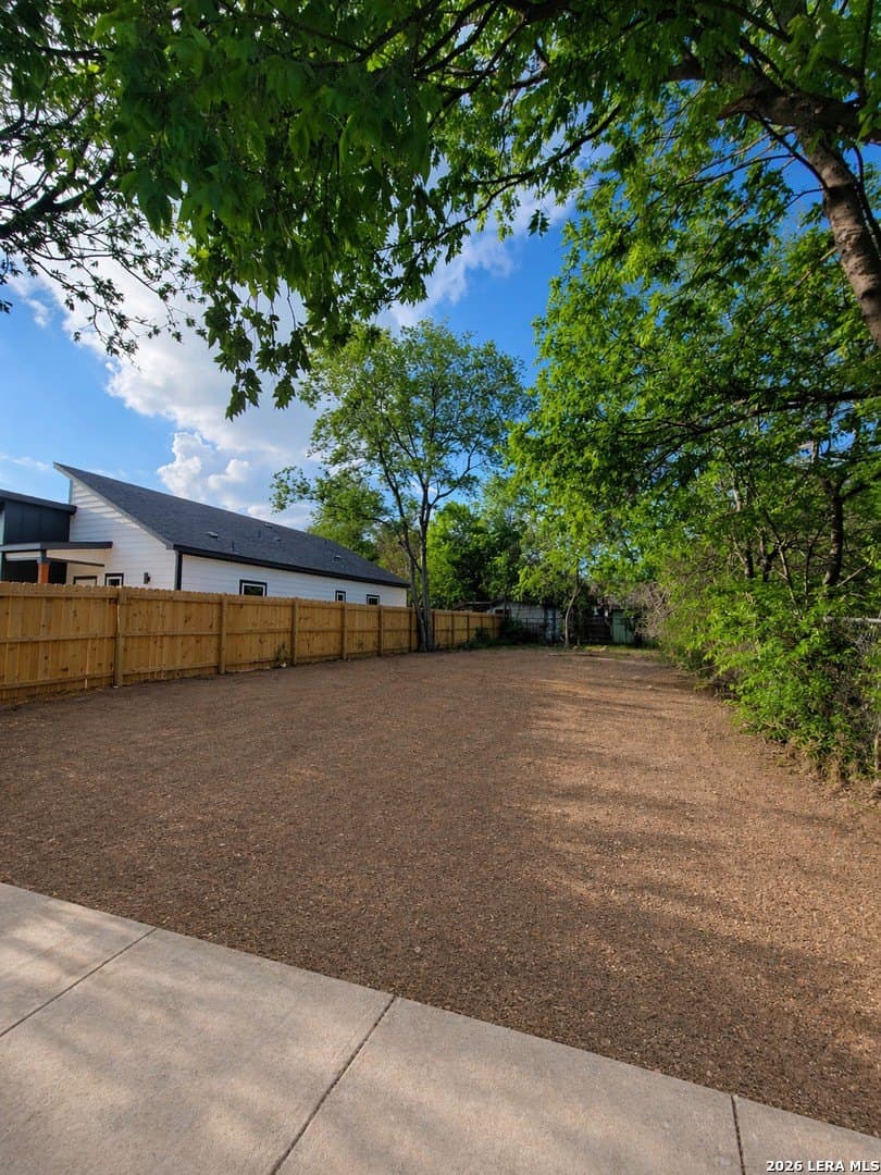 0.08 acres in Bexar County gallery image 2