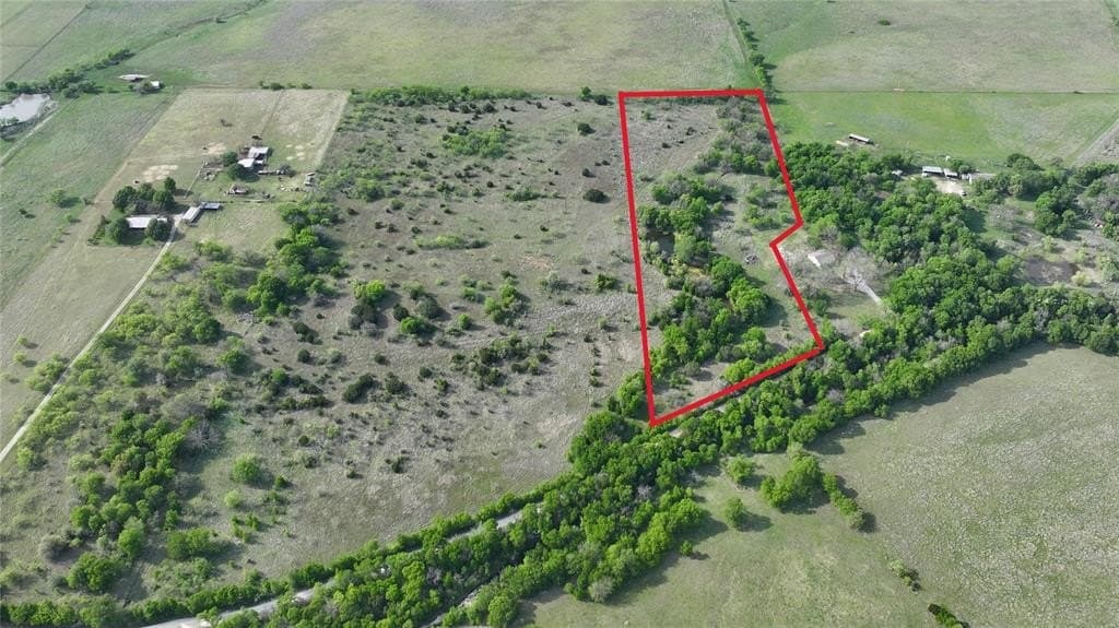 12 acres in Hill County gallery image 2