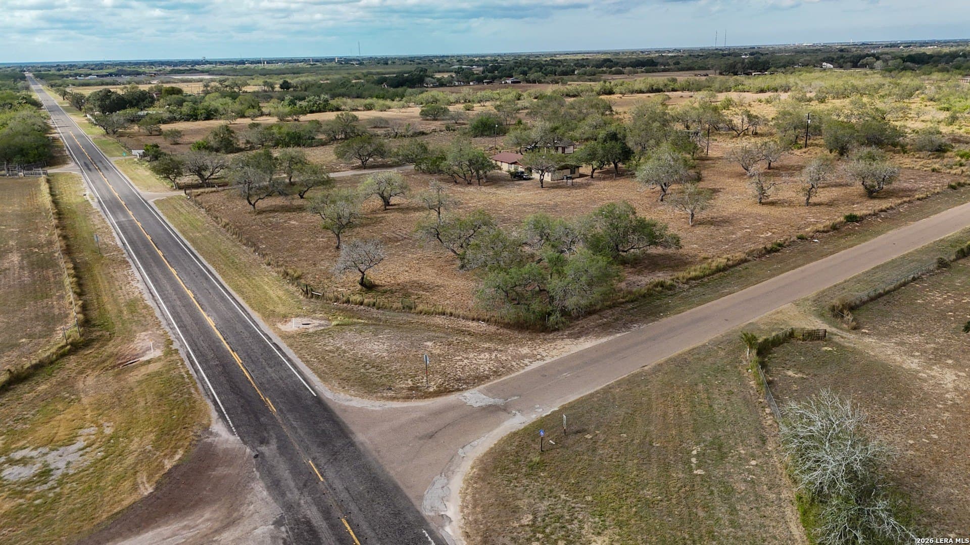 17 acres in Brooks County gallery image 4