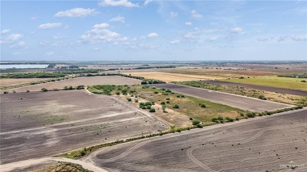 4.92 acres in Hidalgo County - photo 4