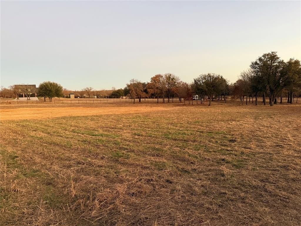 10 acres in Parker County gallery image 3