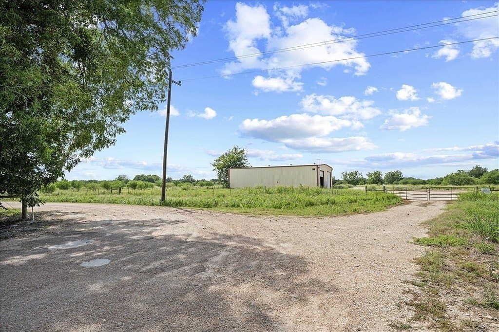 40 acres in Fayette County - photo 8
