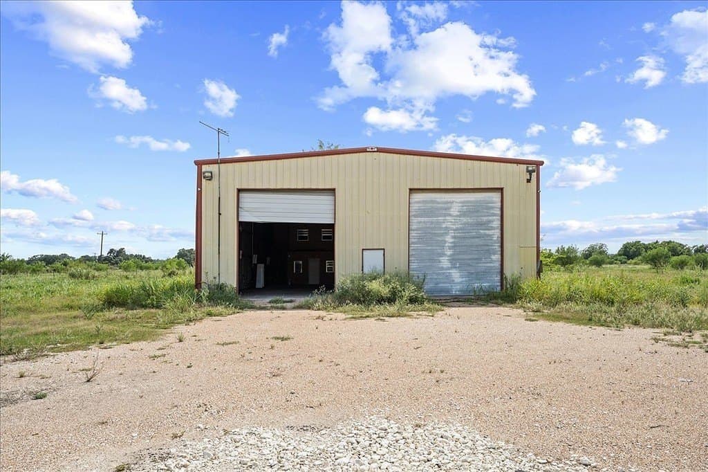 40 acres in Fayette County - photo 11