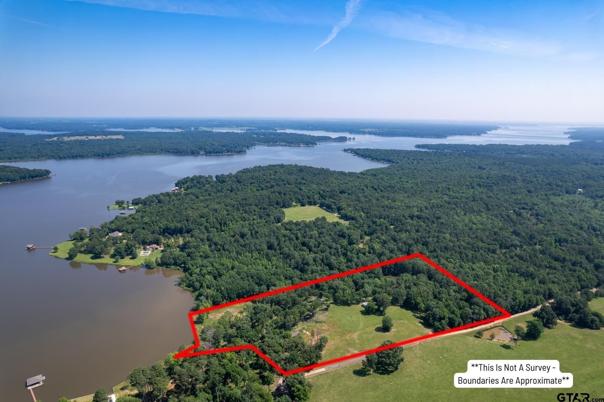 15.2 acres in Camp County