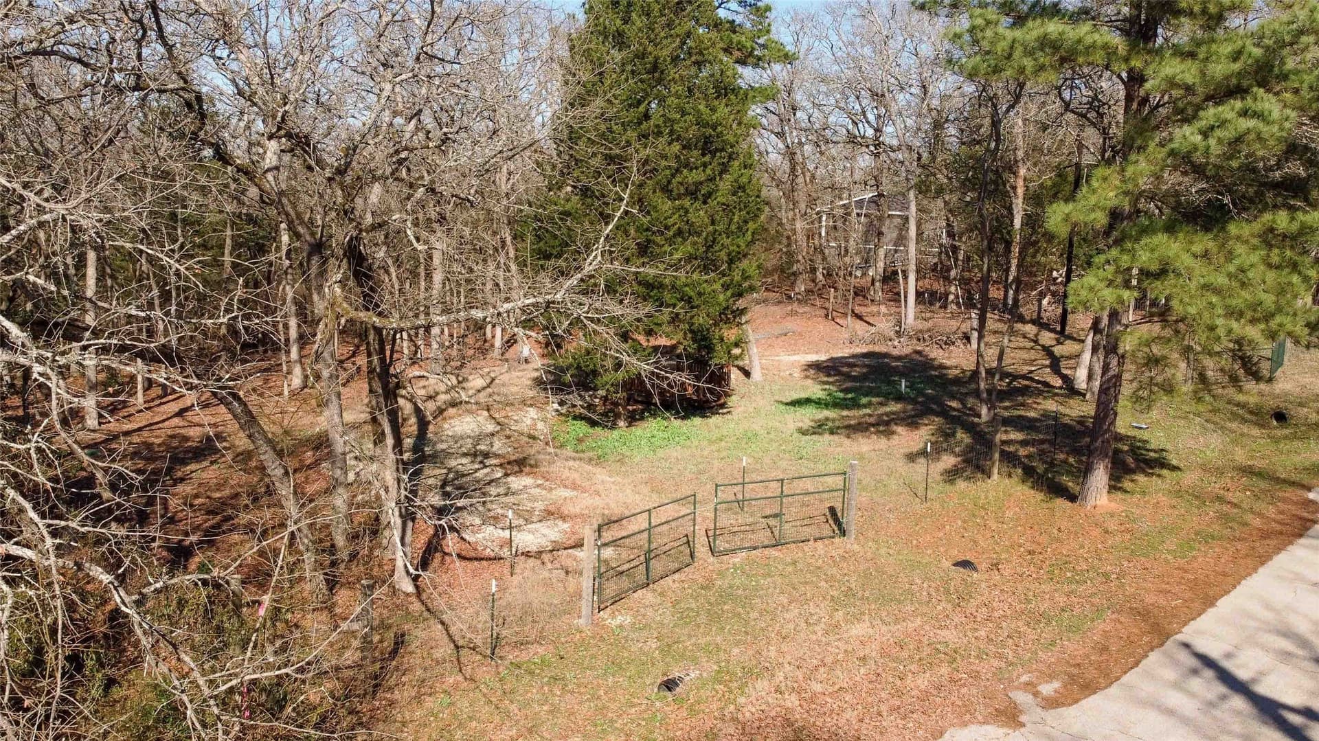 0.4 acres in Van Zandt County - photo 3