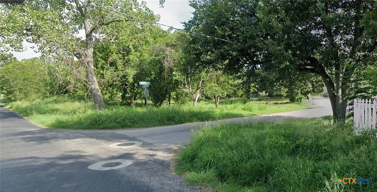 0.21 acres in Victoria County - photo 2
