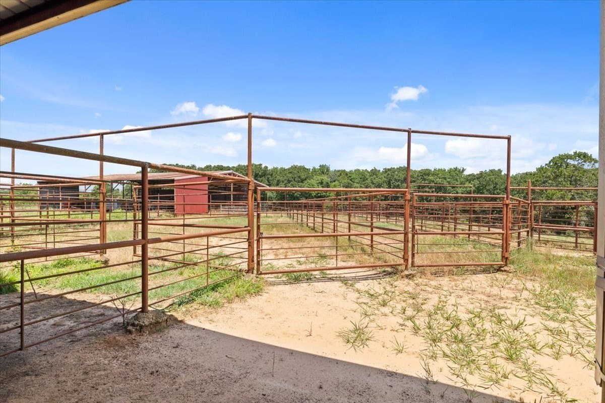 292 acres in Lamar County - photo 39