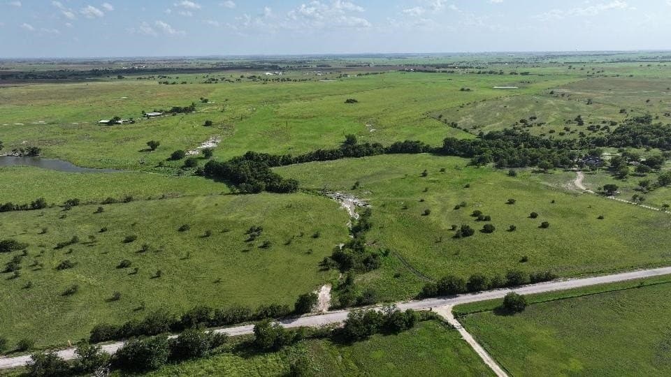 7.6 acres in Bell County gallery image 2