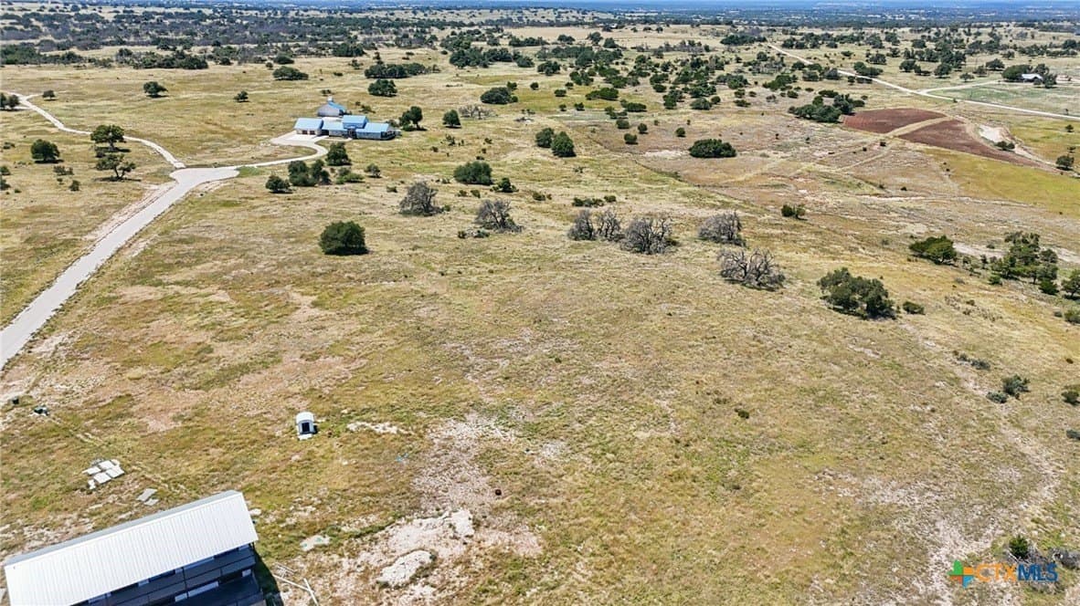 10.04 acres in Gillespie County gallery image 3