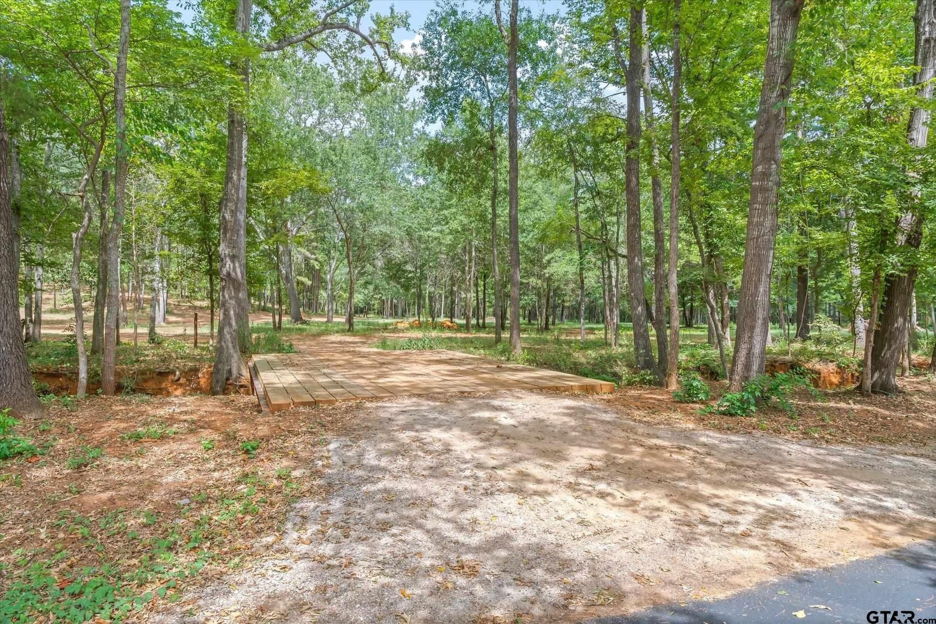 14.3 acres in Smith County - photo 4