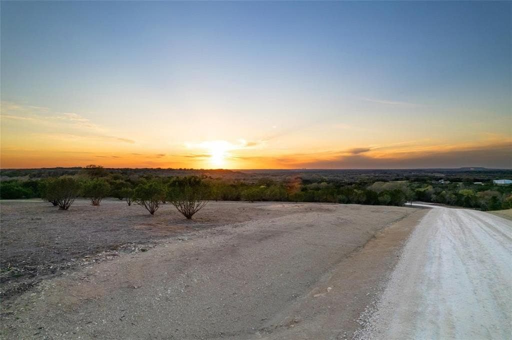 1.01 acres in Somervell County gallery image 2