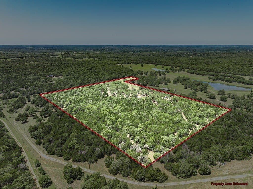 25.17 acres in Fayette County gallery image 2