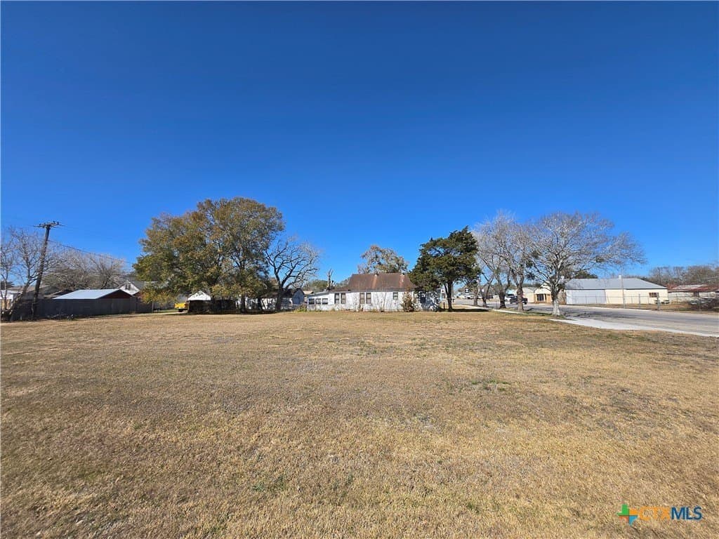 0.32 acres in Wharton County - photo 12