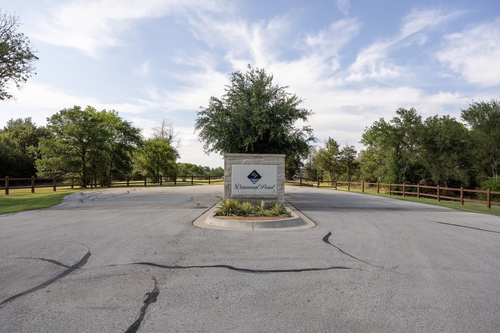 1.01 acres in Navarro County gallery image 2