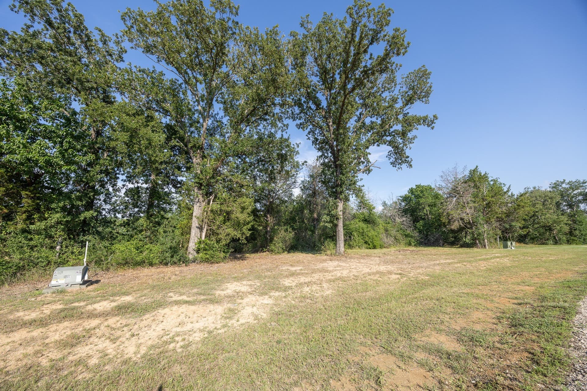 1.01 acres in Navarro County - photo 11